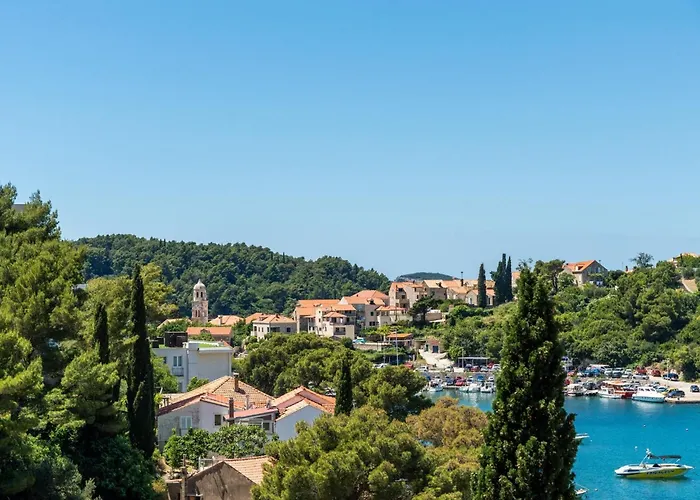 Sunset Cavtat-two Bedroom With Balcony *