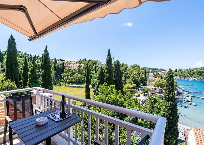 Sunset Cavtat-two Bedroom With Balcony